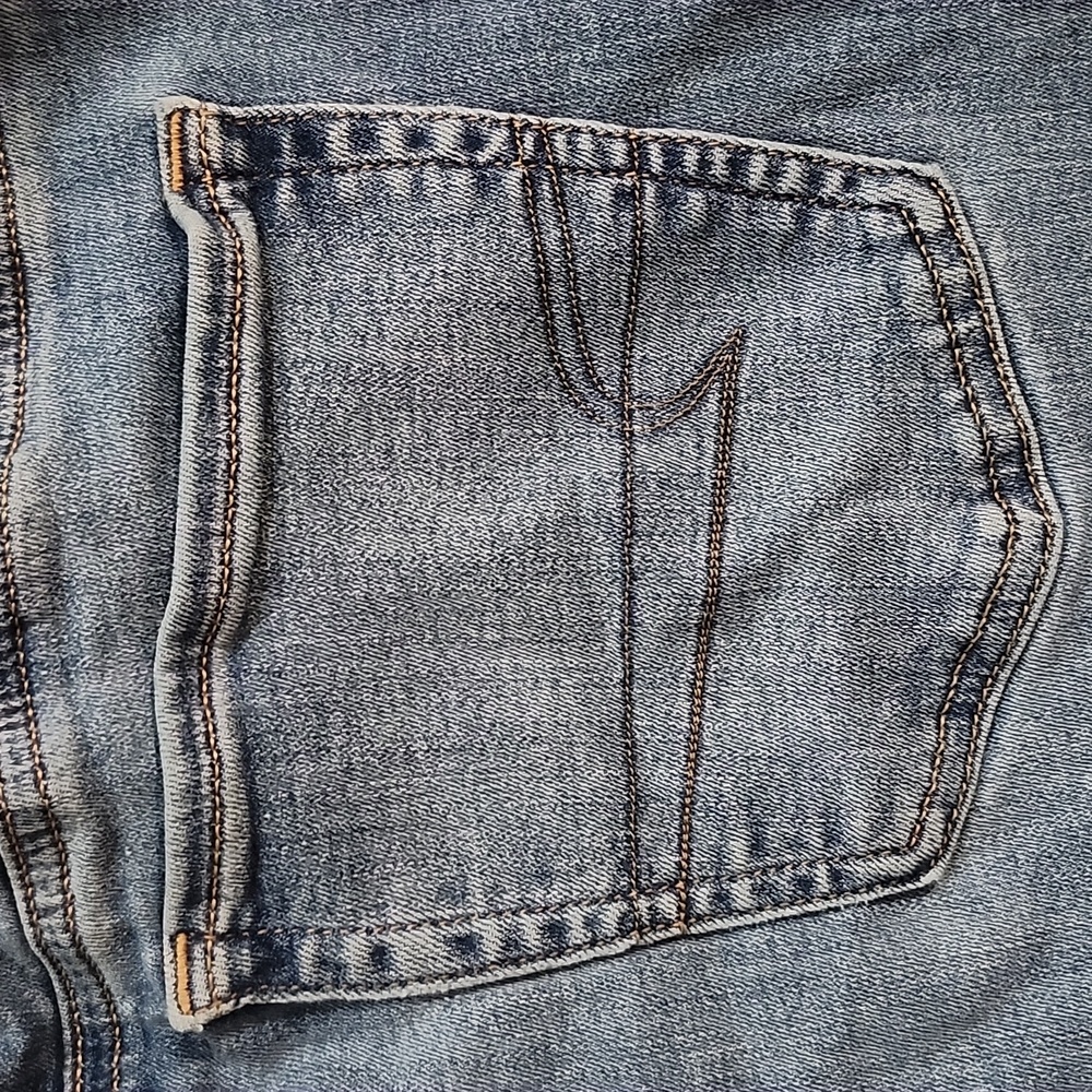 American Eagle Kick Boot Jeans - Picture 9 of 10
